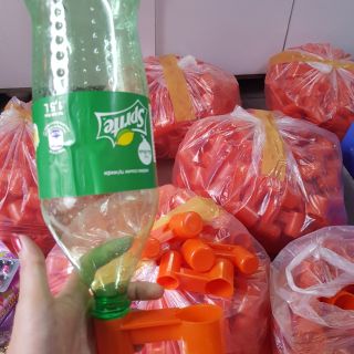 Máng nước tự động cho gà,chim... (1 cái )