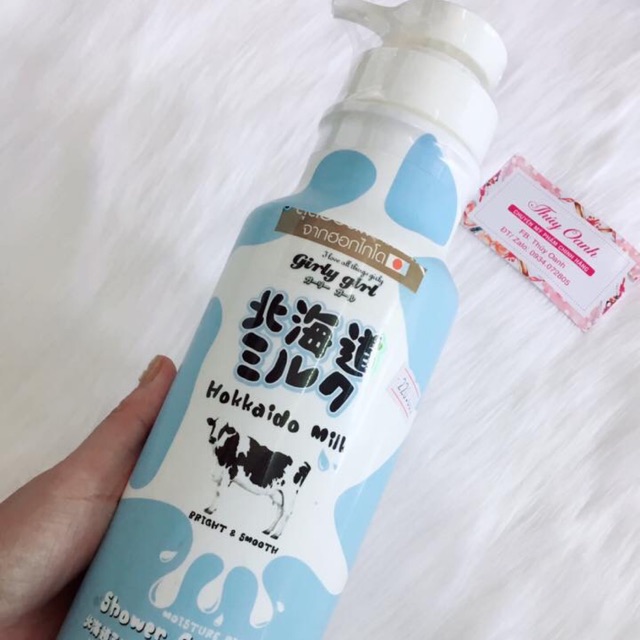 Sữa tắm Hokkaido Milk Whitening AHA Shower Cream