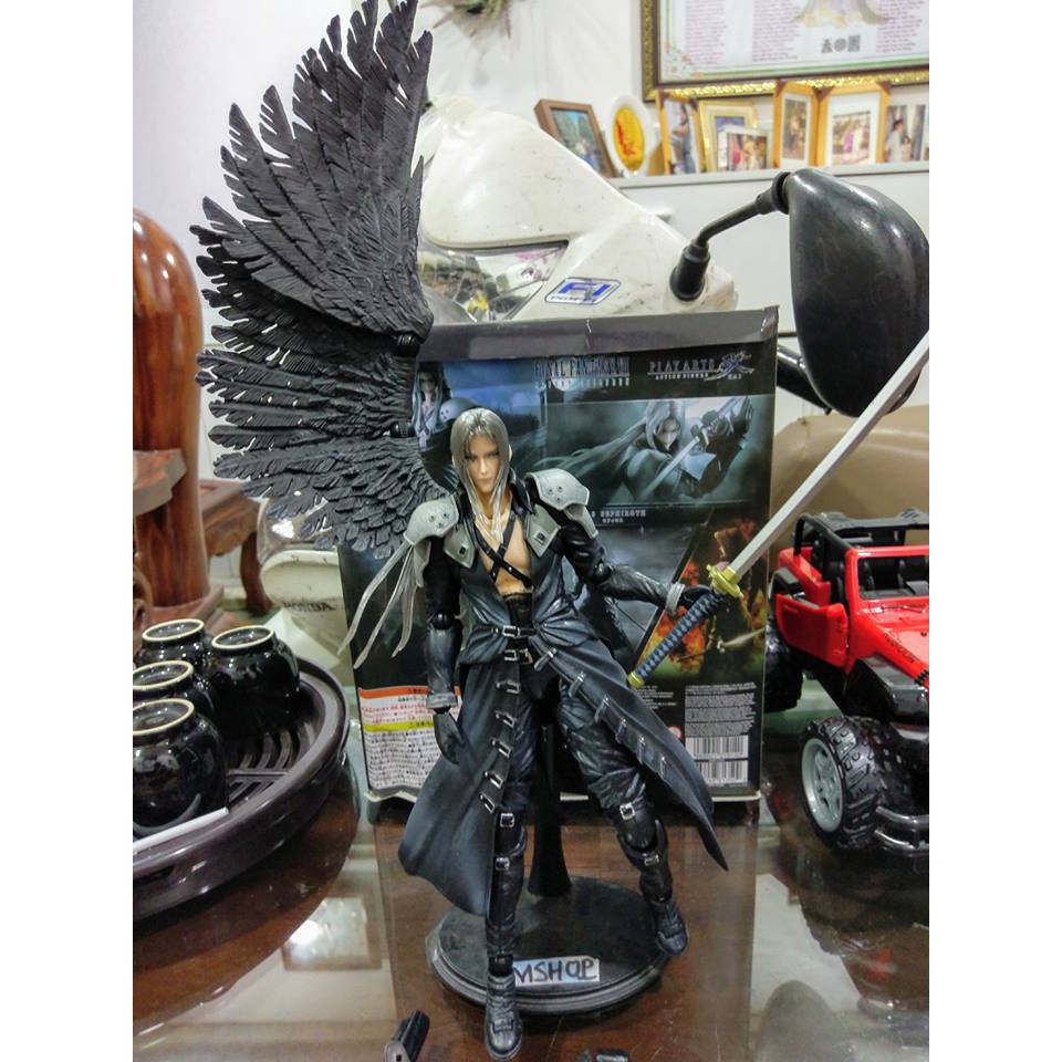 Mô hình Sephiroth game Final Fantasy Play Arts Kai PAK