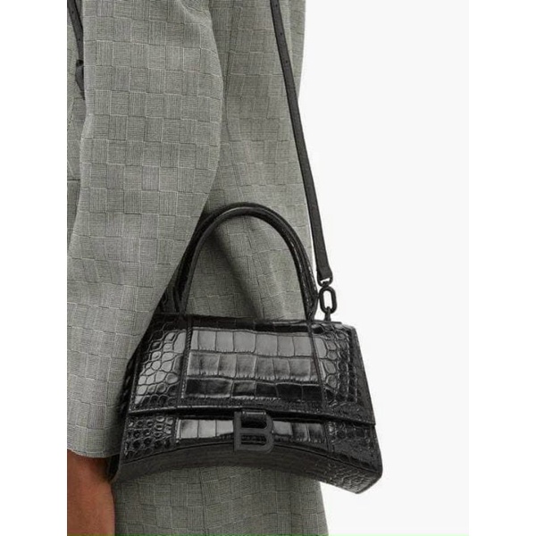 Túi xách Balenciga.