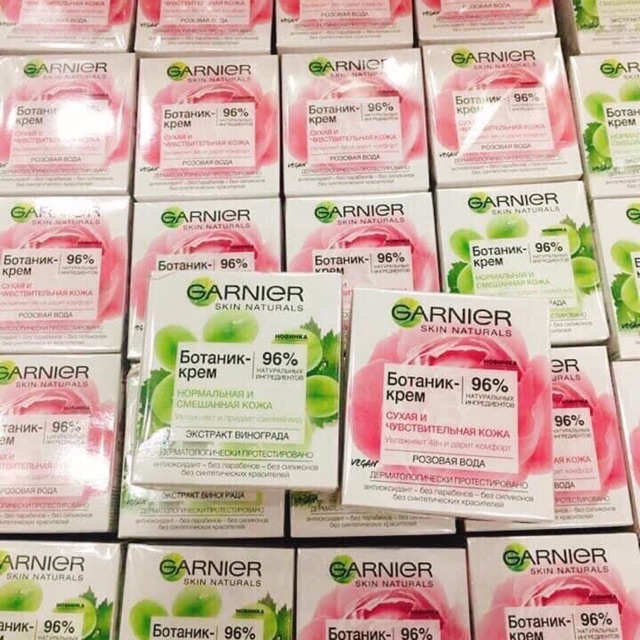 KEM DƯỠNG ẨM GARNIER 24h của Nga siêu cấp ẩm