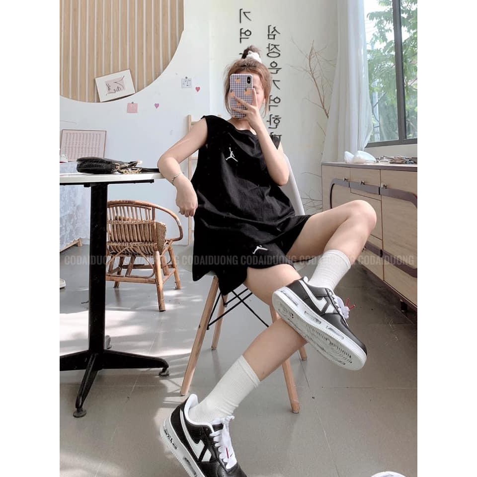 Bộ áo tanktop người bắt bóng + quần đùi
