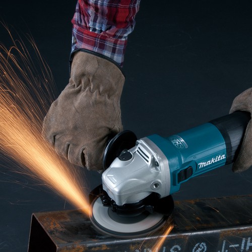 Máy Mài Góc Makita GA7060 (180mm) Công suất 2200W