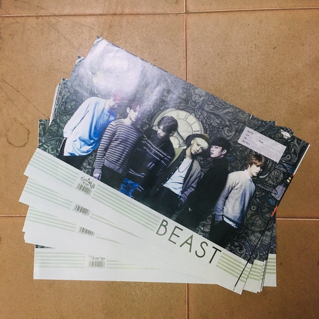 10 tờ bọc vở BEAST bao vở kpop BEAST 15k giảm còn 10k