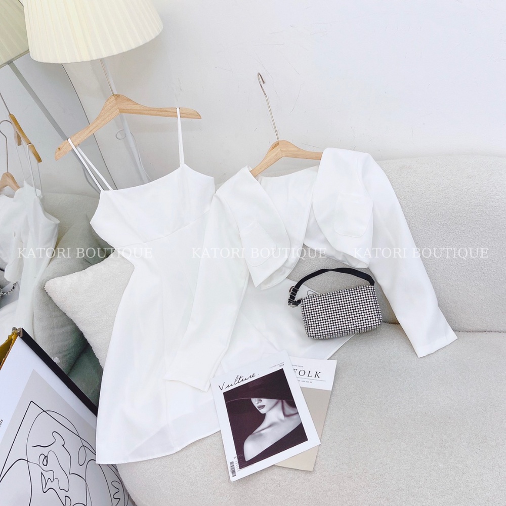 Set Đầm Trắng Xoè Kèm Khoác Crop