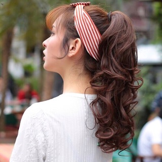Cột tóc giả xoăn sóng 50cm