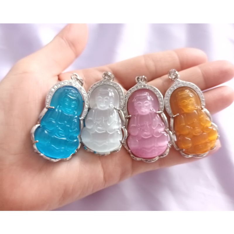 Mặt dây chuyền Phật Bà bình an may mắn