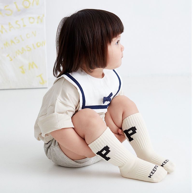 Vớ Dày Giữ Ấm Chống Trượt In Chữ Đơn Giản Thời Trang Thu Đông Dành Cho Trẻ Em