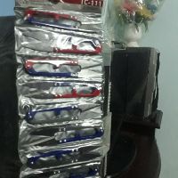 Kéo bấm cắt chỉ 1 vỉ 12 cái