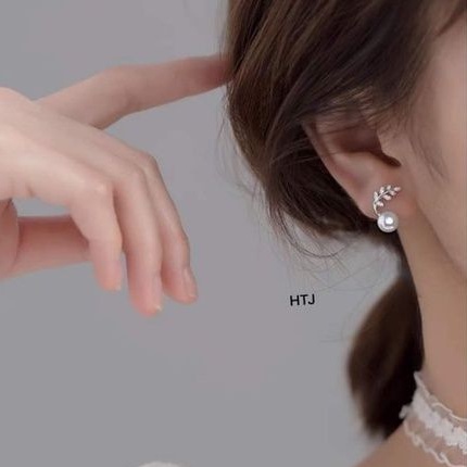 Bông tai bạc hình lá kẹp Ngọc trai nhân tạo bạc ta_ Van jw