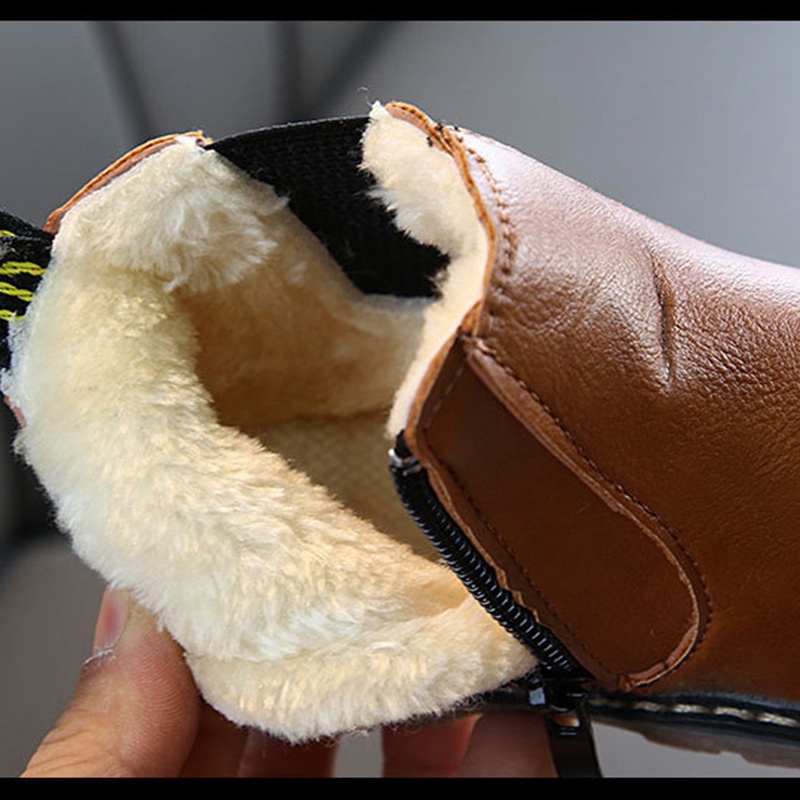 Giày bốt đế mềm chống thấm nước màu trơn phong cách Hàn Quốc cho bé