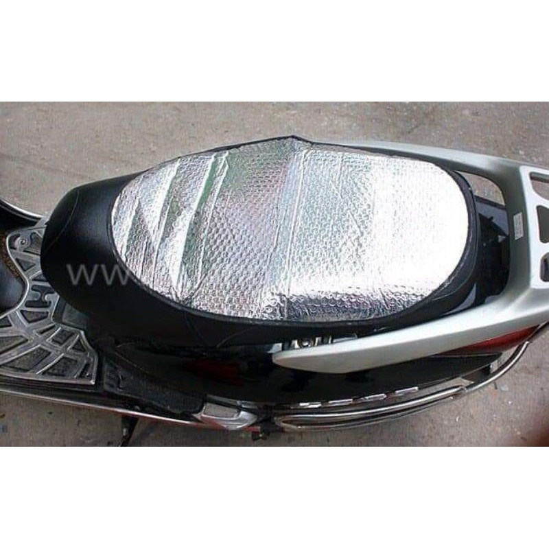 Tấm bạc che bụi mưa nắng dành cho yên xe máy TT