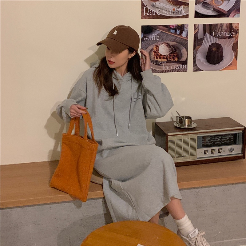 Đầm Hoodie Tay Dài Dáng Rộng In Chữ Thời Trang Mùa Thu Mới Cho Nữ