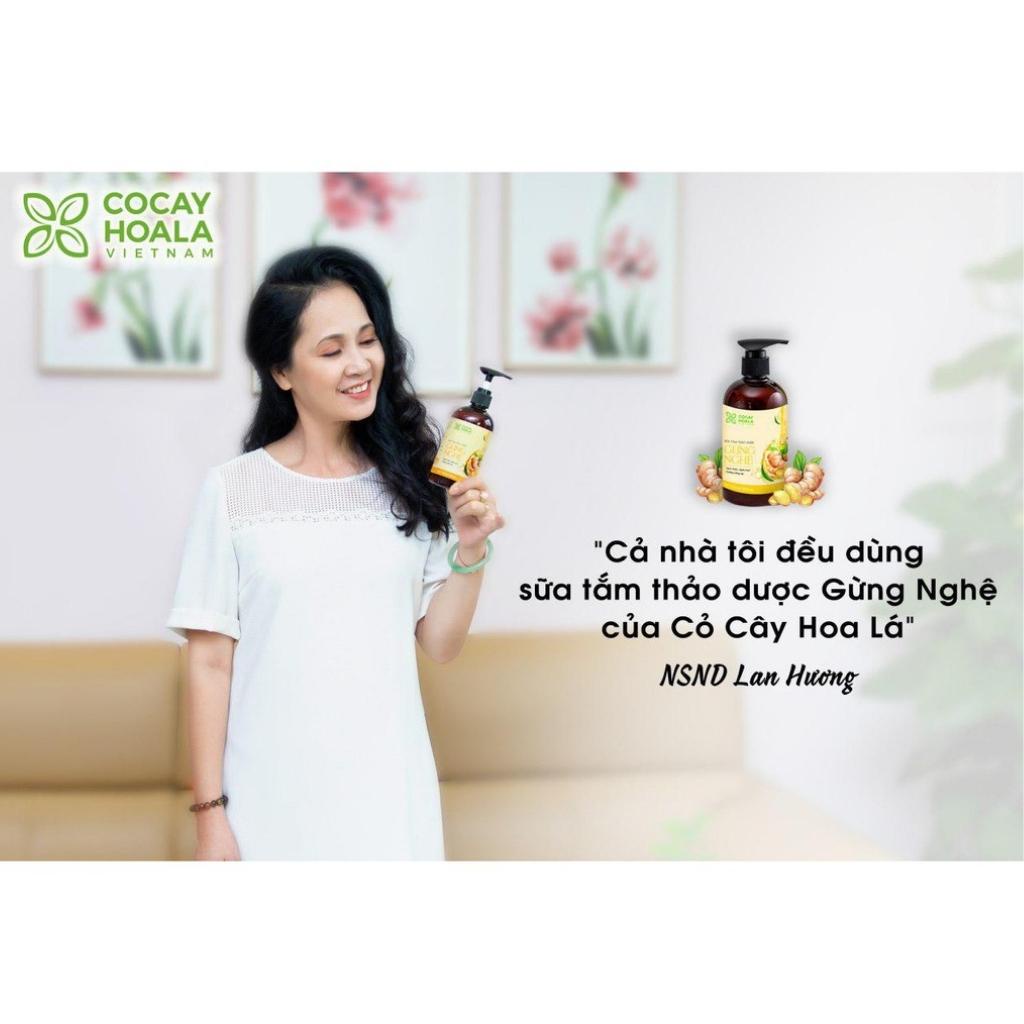 Chai Lớn 500gr - Sữa Tắm Thảo Dược Gừng Nghệ Trắng Da Giảm Mụn Thâm Giữ Ấm Cơ Thể Cỏ Cây Hoa Lá