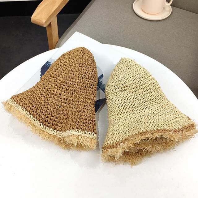 Mũ cói đi biển Cloche viền tua rua vành rộng - kiểu mũ chuông