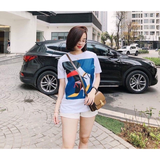 Áo phông xuất dư của moon
