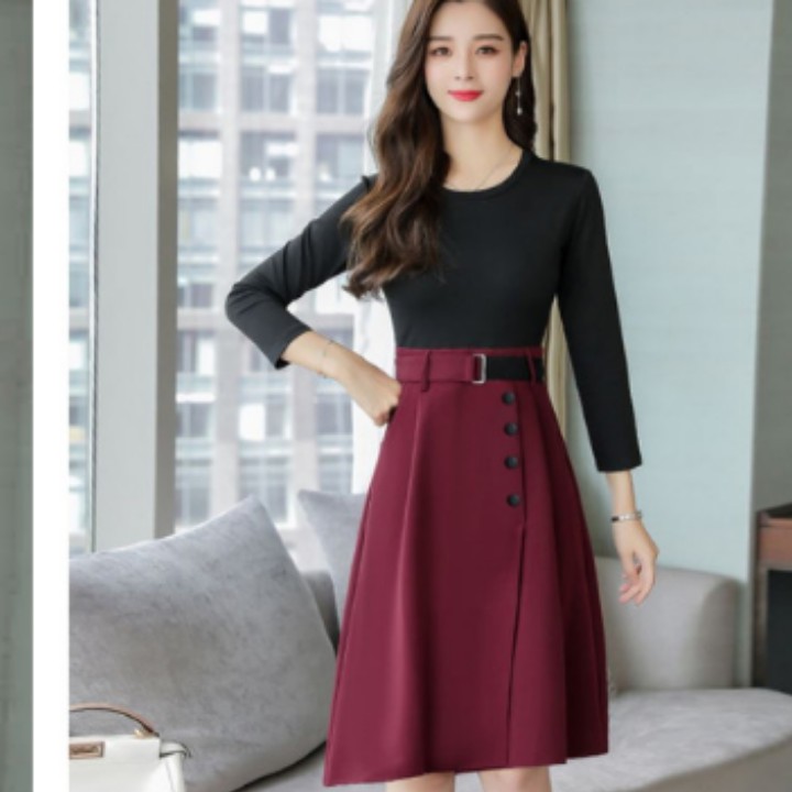 Chân váy chữ A phối nút sang trọng | BigBuy360 - bigbuy360.vn