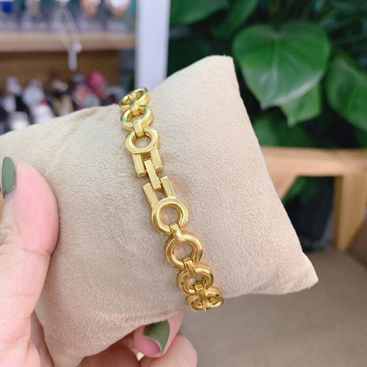 [Mã FAMAYFA2 giảm 10K đơn 50K] Đồng Hồ Nữ Halei Dạng Lắc Tay Trẻ Trung Sành Điệu Tặng Kèm Hộp Đựng | BigBuy360 - bigbuy360.vn