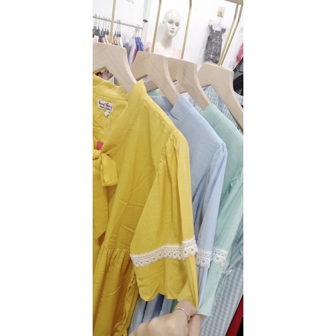 Áo bầu size đại hình trải sàn phối hạt gạo