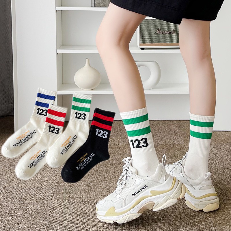 Tất Vớ Thể Thao Unisex Kiểu Dáng Thể Thao Kẻ Sọc Năng Động ( SỐ )