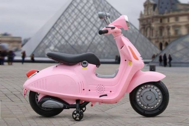 Xe máy điện vespa cho bé