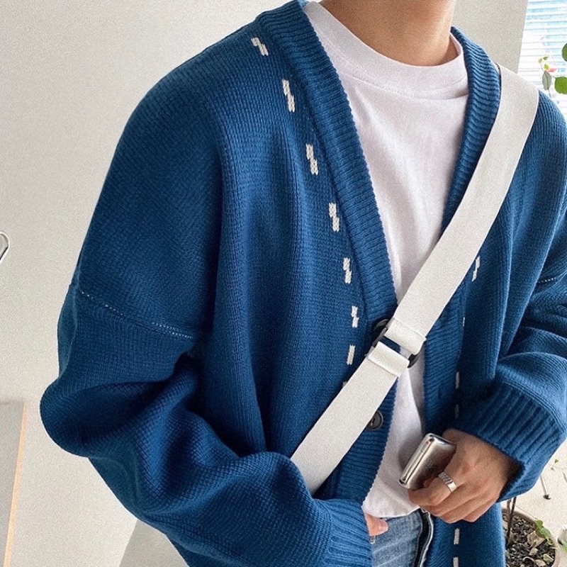 Áo khoác cardigan màu xanh phong cách Hàn quốc