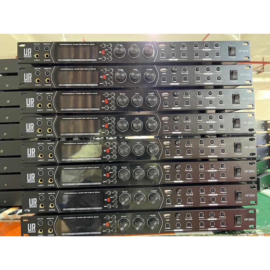Vang cơ chống hú UR HP-2600, có reveb, 99 chế độ Effect, âm thanh hay, bảo hành 12 tháng