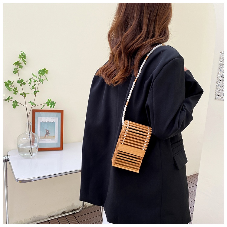 Túi Đeo JASMIN NOIR Chéo Nắp Gập Bằng Tre Đính Ngọc Trai Giả Dành Cho Nữ Jasmi