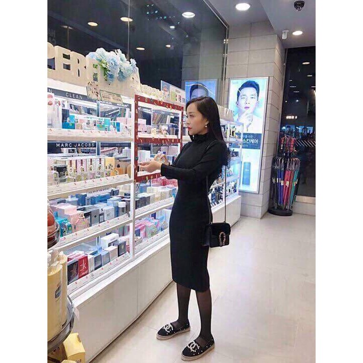 Váy len tăm body cổ lọ