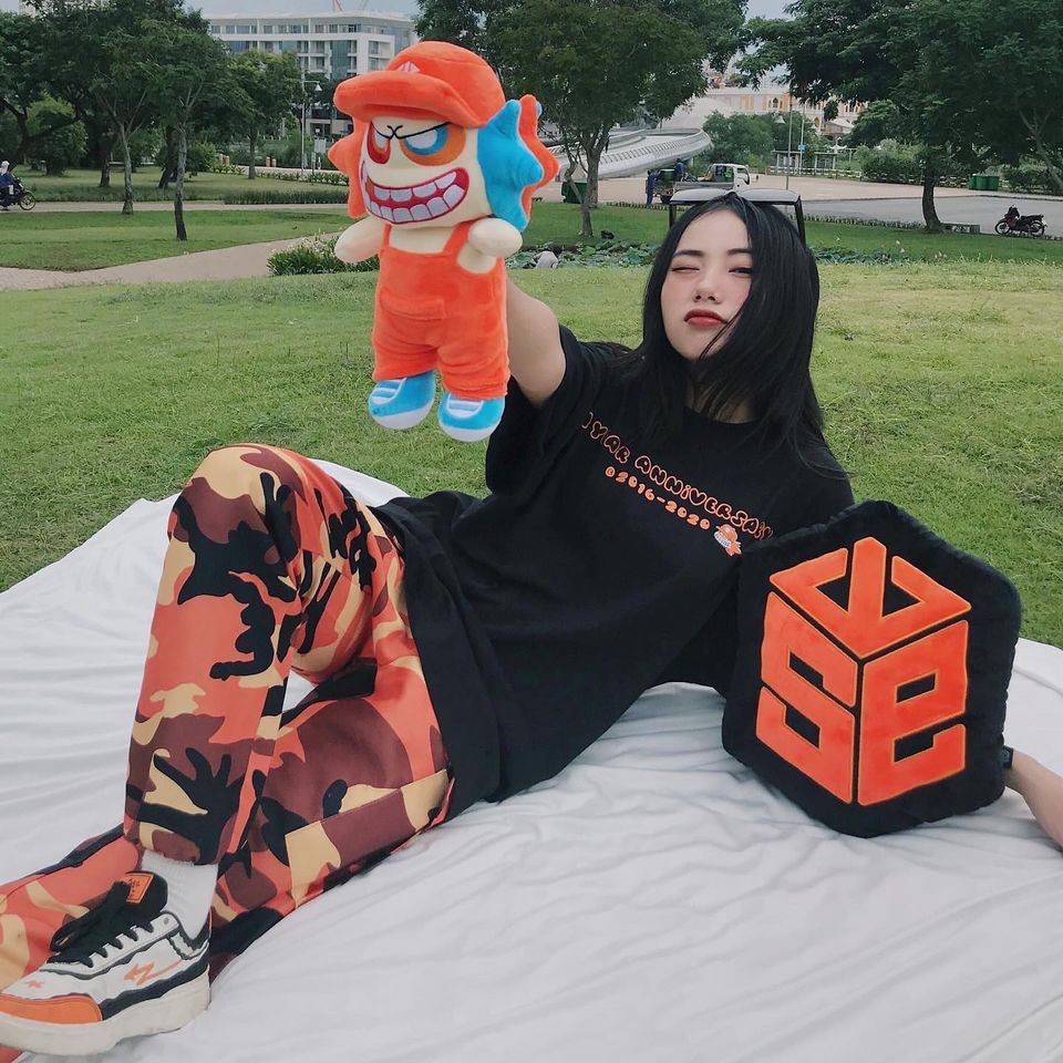[LOCAL BRAND] Áo thun SWE 4 Year Anniver tay lỡ form rộng vải Cotton - Thời trang nam nữ Unisex Streetwear