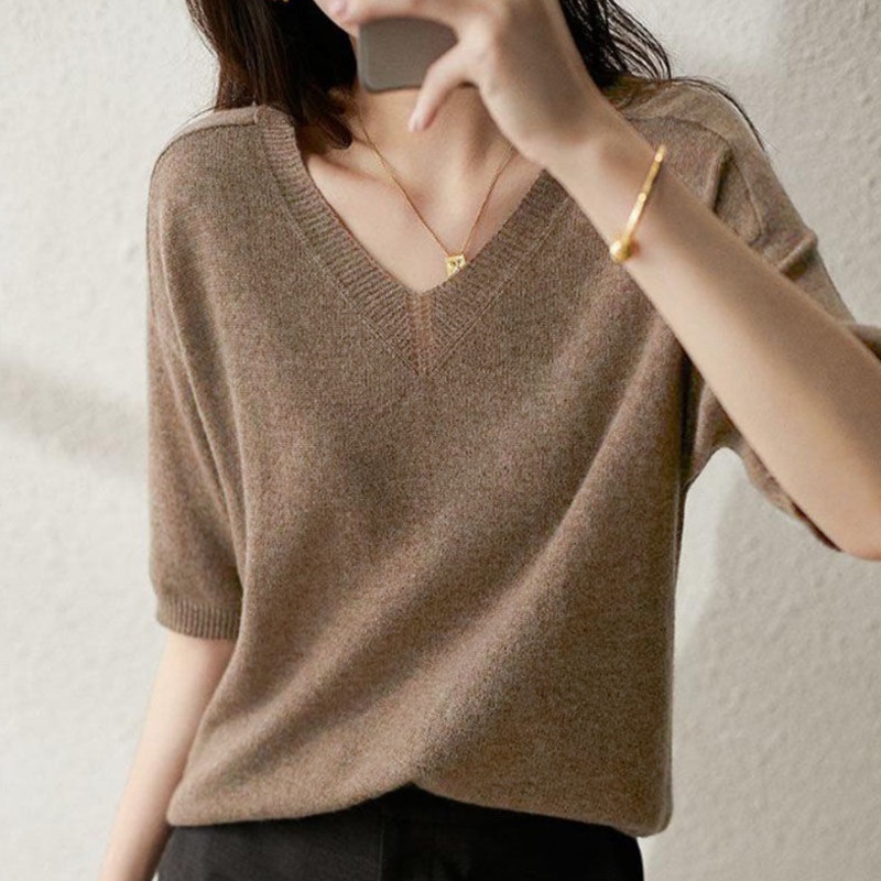 Áo Len Ngắn Tay Cổ Chữ v Màu Trơn Phong Cách Phương Tây