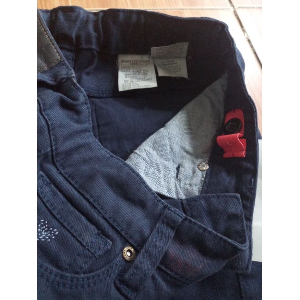 Quần kaki bé gái