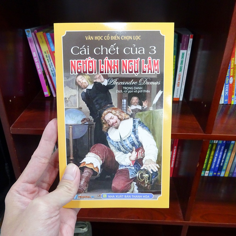 Sách - Cái Chết Của 3 Người Lính Ngự Lâm - sách văn học độc quyền Nhân Văn