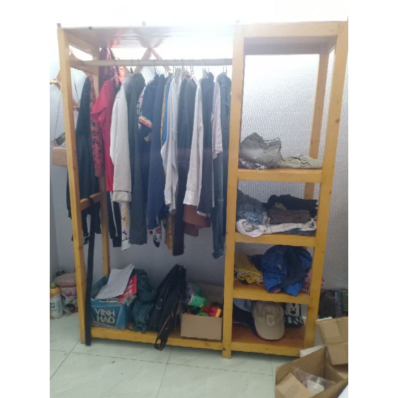 Kệ gỗ thông treo quần áo 1m2x42cmx1m8