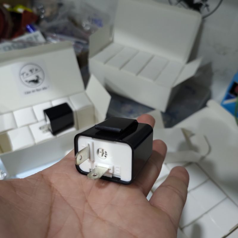 Cục chớp Điện Tử  màu đen cho xinhan led