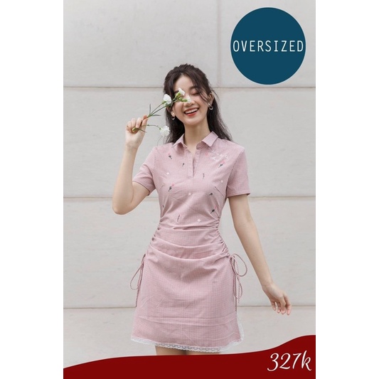 Pass váy cổ polo caro nhí thêu hoa nổi oversized shop size S mua 420k
