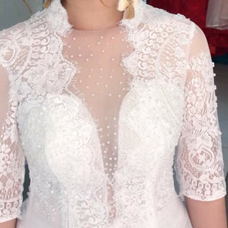 Váy cưới ren tay lỡ (hình thật) (thanh lý)