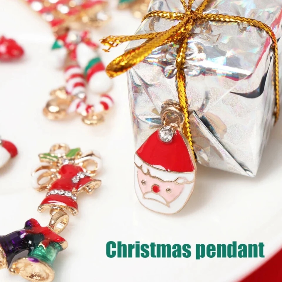 Bộ 30 Mặt Dây Chuyền Hợp Kim Tráng Men Hình Ông Già Noel / Mặt Trăng / Bông Tuyết / Tuần Lộc / Vò