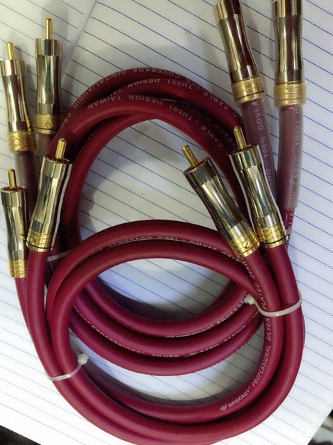 Dây tín hiệu AV2  hoa sen rca Audio Trọn bộ Hãng SUNRISE Taiwan thiết kế theo yêu cầu. Báo giá 1 cặp gồm 4 đầu Jack. Av