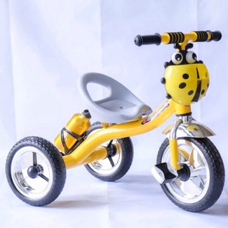 Xe đạp 3 bánh cho bé có bình nước