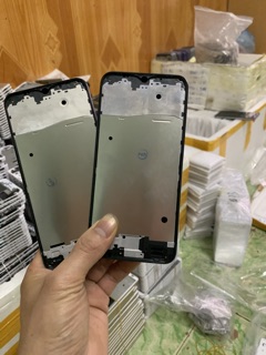 vỏ điện thoại samsung m20 ( vỏ+ xương)