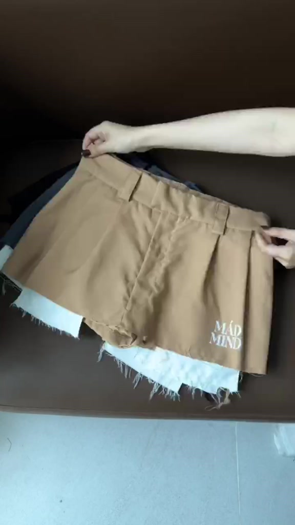 Váy Xếp Ly Micro Mini Skirt Màu Đen - Có Quần Bảo Hộ | BigBuy360 - bigbuy360.vn