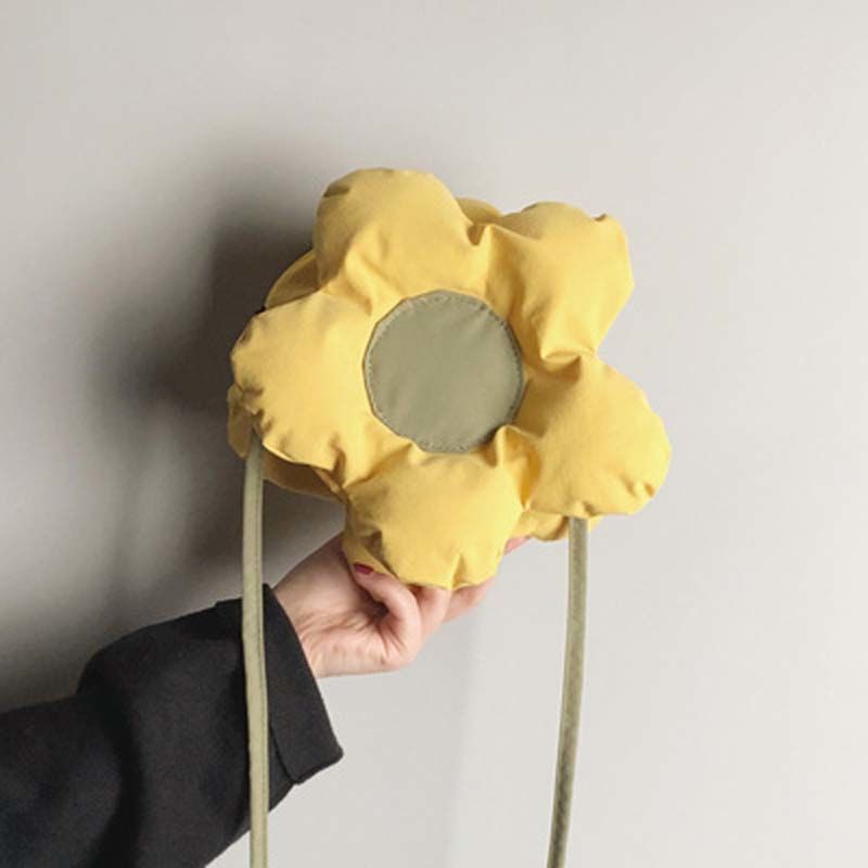 Túi Đeo Chéo Đính Hoa Xinh Xắn Dễ Phối Đồ Thời Trang Dành Cho Nữ