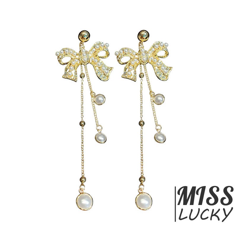 Khuyên tai nữ kiểu dáng thời trang phong cách Hàn Quốc