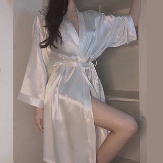 Áo choàng lụa cho spa, makeup cao cấp