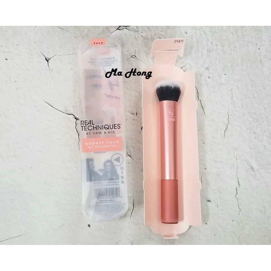 Cọ Nền Real Techniques Expert Face Brush
