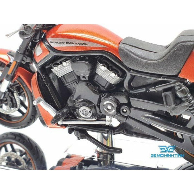 XE MÔ HINH HARLEY DAVIDSON 2012 VRSCDX NIGHT ROD SPECIAL 1:18 ( CAM ) MAISTO