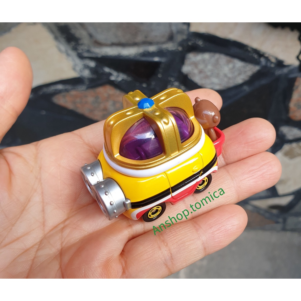 Mô hình xe Minions king bob tomica Nhật Bản