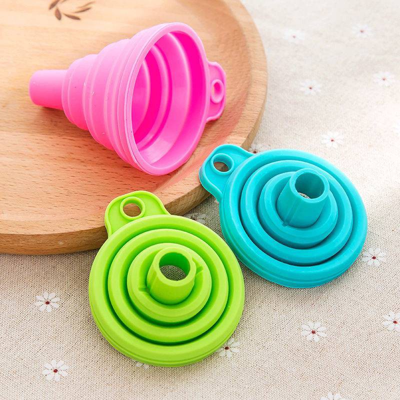 Phễu silicon gấp gọn đồ dùng tiện ích nhà bếp phễu rót nước, rượu, dầu ăn, rót chất lỏng chịu nhiệt tốt vinhhome.store