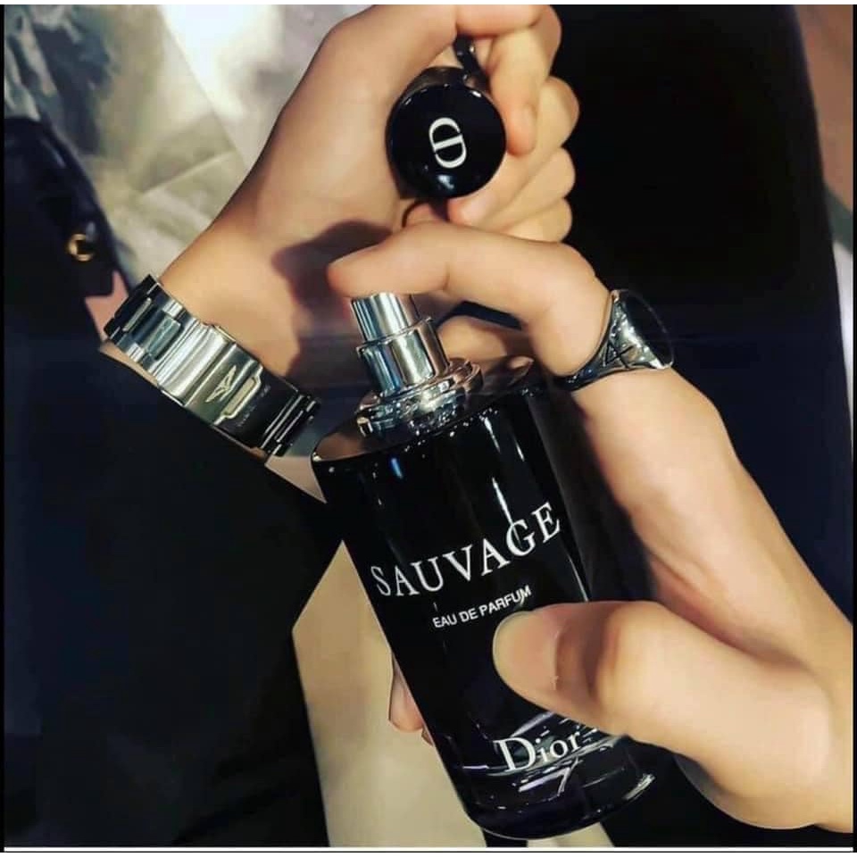Nước Hoa Nam Dầu Thơm  Sauvage 100ml Mạnh Mẽ Nam Tính Cuốn Hút | BigBuy360 - bigbuy360.vn